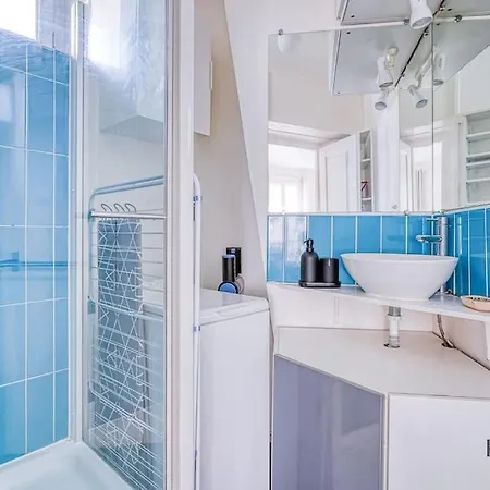 Quartier Des Ternes - Le Reveur - 137mb * Parigi